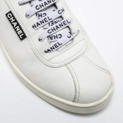 Pre Owned Chanel White Leather Logo Lace-Up Sneakers Size 37.5