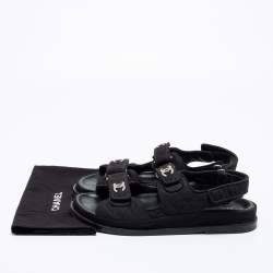 مملوكة مسبقًا Chanel Black Quilted Fabric CC Velcro Dad Flat Sandals Size 40.5