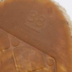 مملوكة مسبقًا Chanel Navy Blue Leather CC Cap Toe Espadrilles Flats Size 38