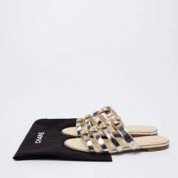 مملوكة مسبقًا Chanel Light Gold Leather Faux Pearl Embellished Flower Flat Slides Size 38
