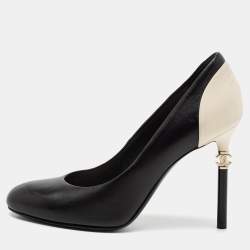 Pre Owned Chanel Black/Beige Leather Round Toe CC Pumps Size 38