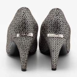 Chanel Metallic Silver/Black Suede And Fabric Pointed Cap Toe Pumps Size 38.5