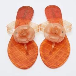 Pre Owned حذاء فلات بإصبع شانيل كاميليا جيلي برتقالي مقاس 41