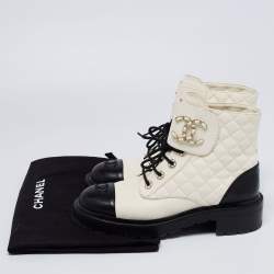 Chanel White/Black Quilted Leather CC Cap Toe Chain Link Logo Combat Boots Size 41