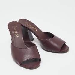 Chanel Burgundy Leather CC Slide Sandals Size 38
