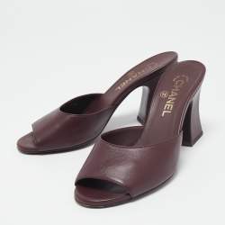 Chanel Burgundy Leather CC Slide Sandals Size 38
