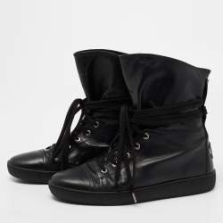 Chanel Black Leather CC Ankle Boots Size 41 