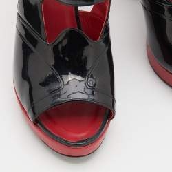 Pre Owned Chanel Black Patent Leather CC Slingback Sandals Size 39