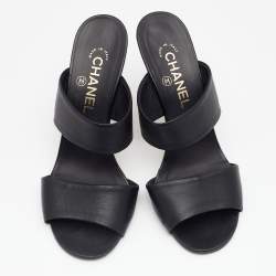 Pre Owned Chanel Black Leather Pearl Embellished Heel Slide Sandals Size 38.5