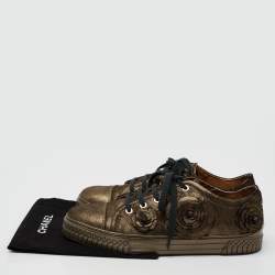 Pre Owned Chanel Metallic Suede Camellia Low-Top Sneakers Size 37.5