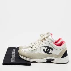 Pre Owned Chanel Tri-Color Leather, Suede and Fabric CC Low-Top Sneakers Size 38.5