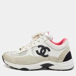 Pre Owned Chanel Tri-Color Leather, Suede and Fabric CC Low-Top Sneakers Size 38.5