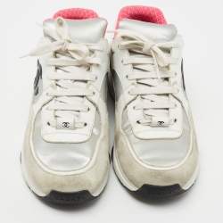 Pre Owned Chanel Tri-Color Leather, Suede and Fabric CC Low-Top Sneakers Size 38.5