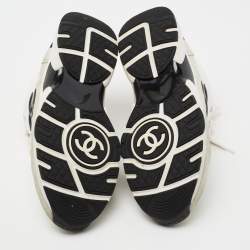 Pre Owned Chanel Tri-Color Leather, Suede and Fabric CC Low-Top Sneakers Size 38.5