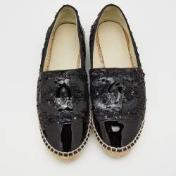 مملوكة مسبقًا Chanel Black Sequin and Patent Leather CC Espadrilles Size 39