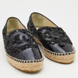 مملوكة مسبقًا Chanel Black Sequin and Patent Leather CC Espadrilles Size 39