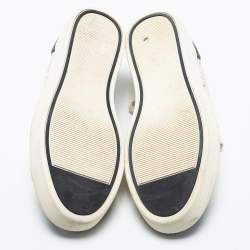 مملوكة مسبقًا حذاء رياضي شانيل جلد كريمي / أسود بقصة ليزر ورباط مقاس 37