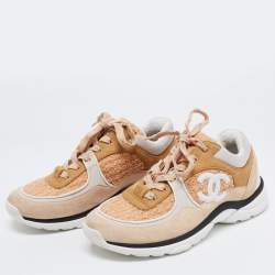 Pre Owned حذاء رياضي شانيل سي سي سويدي وتويد متعدد الألوان بعنق منخفض مقاس 39