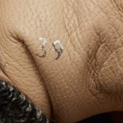 Pre Owned حذاء رياضي شانيل سي سي جلد وتويد أسود/رصاصي بعنق طويل مقاس 39