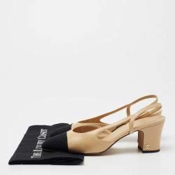 مملوكة مسبقًا Chanel Beige/Black Leather and Fabric Cap-Toe CC Slingback D'orsay Pumps Size 39.5