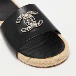 Pre Owned Chanel Black Leather Embellished CC Flat Espadrille Slide Flats Size 40