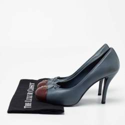 Chanel Slate Gray/Burgundy Leather CC Cap-Toe Bow Pumps Size 38.5