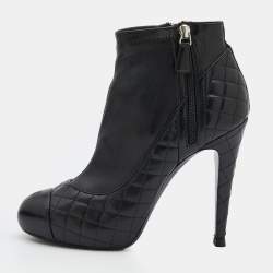Chanel Black Quilted Leather CC Cap Toe Platform Ankle Length Boots Size 41