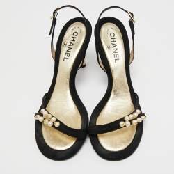 Pre Owned Chanel Black Canvas Pearl Embellished Slingback Sandals Size 39.5