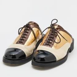 Pre Owned Chanel Multicolor Patent and Leather CC Flat Mules Size 39