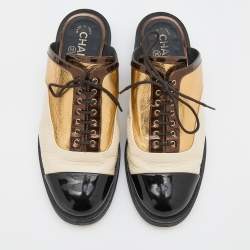 Pre Owned Chanel Multicolor Patent and Leather CC Flat Mules Size 39