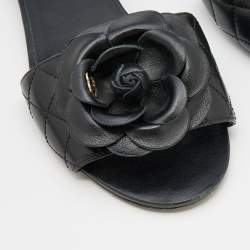 Pre Owned Chanel Black Quilted Leather Camelia Embellished Flat Slides Size 39