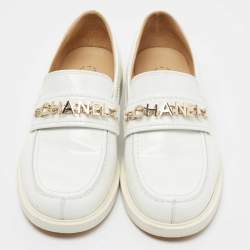 Chanel White Leather Logo Chain Slip On Loafers Size 38