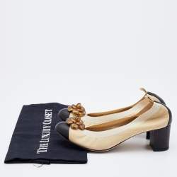 Pre Owned Chanel Beige Textured Leather Camelia Embellished Scrunch Pumps Size 37