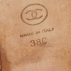 Pre Owned Chanel Pink/Gold Leather Quilted CC Thong Sandals Size 38