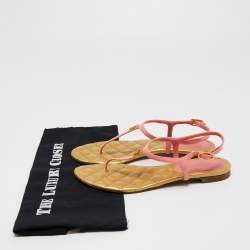 Pre Owned Chanel Pink/Gold Leather Quilted CC Thong Sandals Size 38