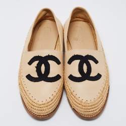 Chanel Beige/Black Leather and Woven Raffia CC Espadrille Flats Size 36