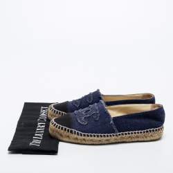 Pre Owned Chanel Navy Blue/Black Denim and Canvas CC Cap Toe Espadrille Flats Size 36