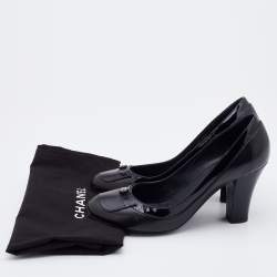 Pre Owned Chanel Black Patent and Leather CC Pumps Size 38