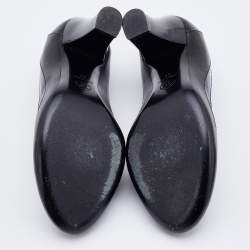 Pre Owned Chanel Black Patent and Leather CC Pumps Size 38