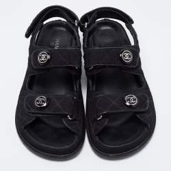 مملوكة مسبقًا Chanel Black Fabric Interlocking CC Sandals Size 37