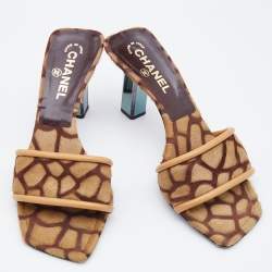 Pre Owned Chanel Beige/Brown Calf Hair and Leather Square Toe Slide Sandals Size 38