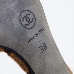 Pre Owned Chanel Beige/Brown Calf Hair and Leather Square Toe Slide Sandals Size 38