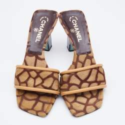 Pre Owned Chanel Beige/Brown Calf Hair and Leather Square Toe Slide Sandals Size 38