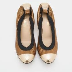Pre Owned Chanel Metallic Gold Leather Cap Toe Srunch Block Heel Pumps Size 37