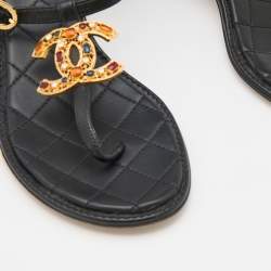 Pre Owned Chanel Black Leather Interlocking CC Logo T-Strap Sandals Size 36.5