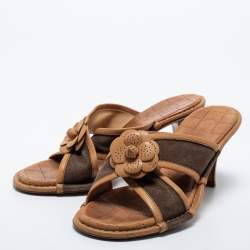 Chanel Brown/Tan Fabric and Leather Camelia Slide Sandals Size 38.5