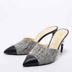 Pre Owned Chanel Black/White Tweed And Leather Pointed Cap Toe CC Pearl Heel Mules Size 40.5
