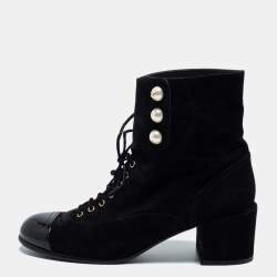 AUTH CHANEL ANKLE COMBAT BLACK LEATHER PEARL EMBELLISHED LACE UP