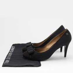 Pre Owned Chanel Black Fabric and Satin CC Bow Cap Toe Pumps Size 40