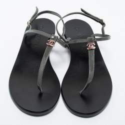 Chanel Grey Patent Leather CC Thong Ankle Strap Sandals Size 36